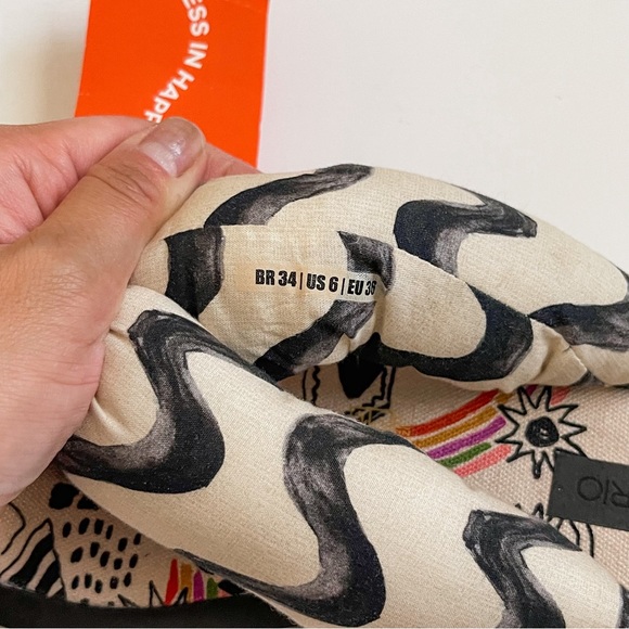 Farm Rio Stripes Puffy Flip Flop - Picture 9 of 9